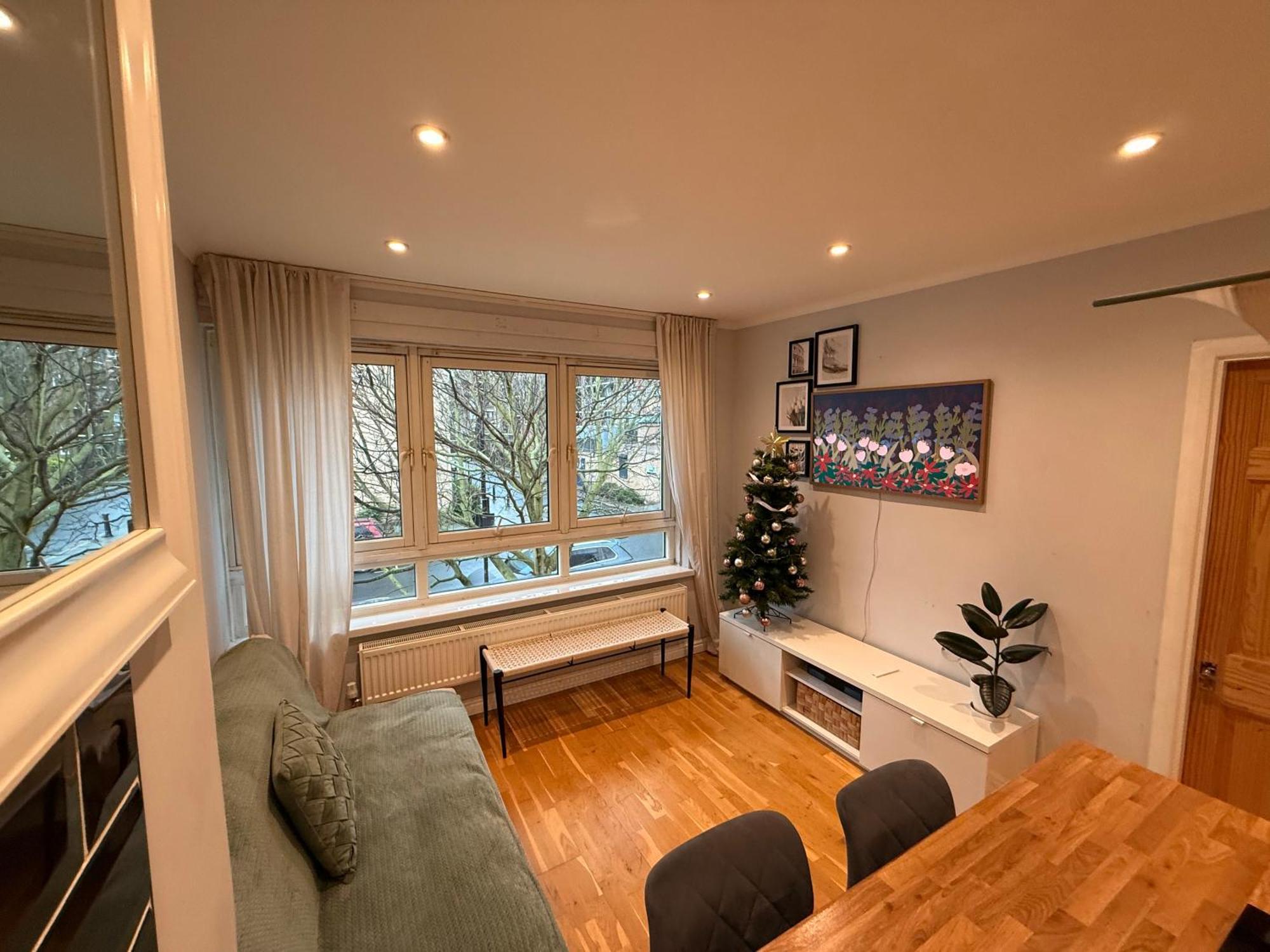 Two Bedroom Flat In The Heart Of Londyn Zewnętrze zdjęcie