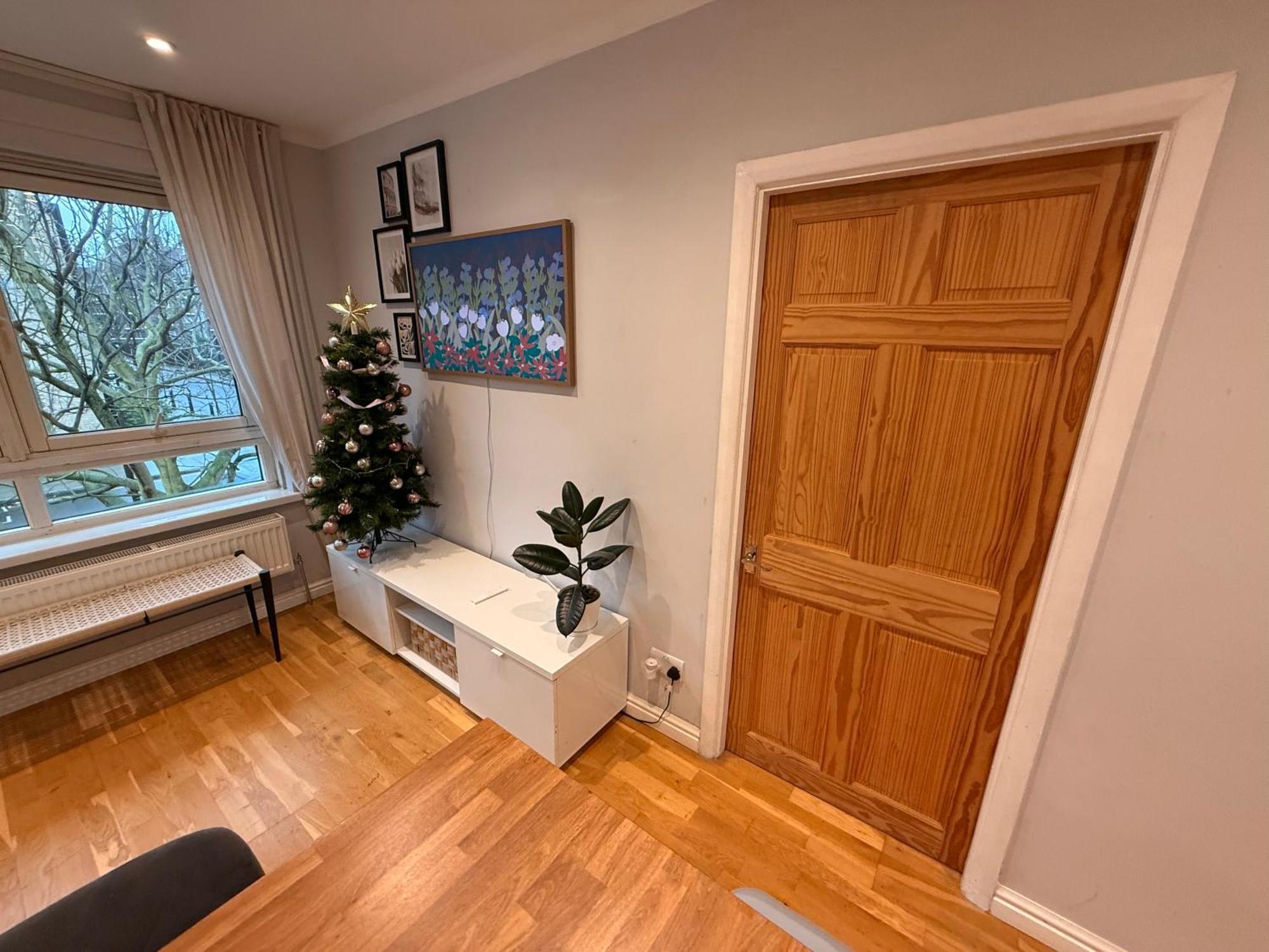 Two Bedroom Flat In The Heart Of Londyn Zewnętrze zdjęcie